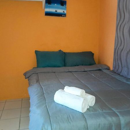 Affordable And Cozy At Content Guest House Ocho Rios Exterior photo