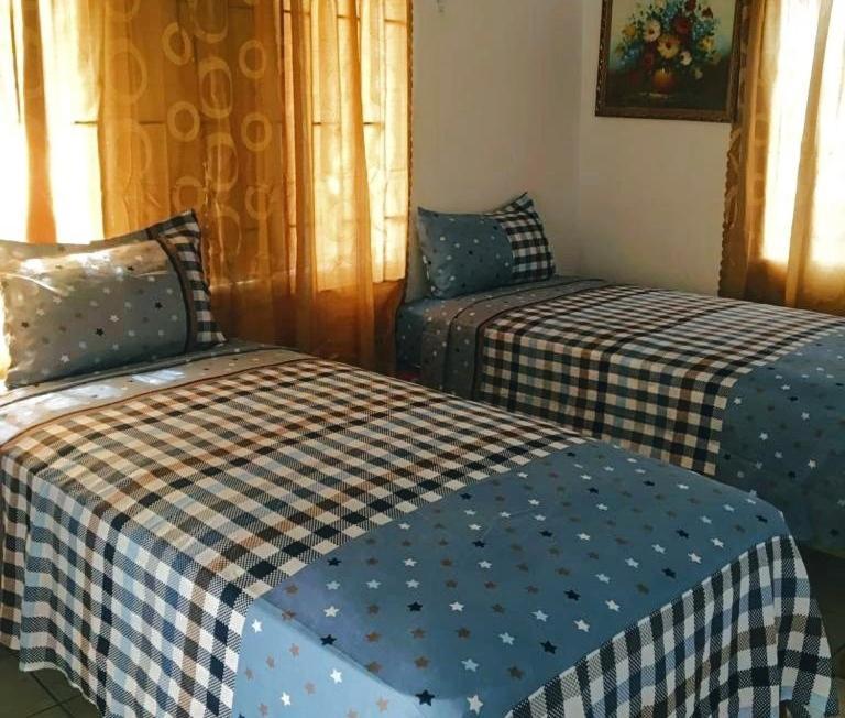Affordable And Cozy At Content Guest House Ocho Rios Exterior photo