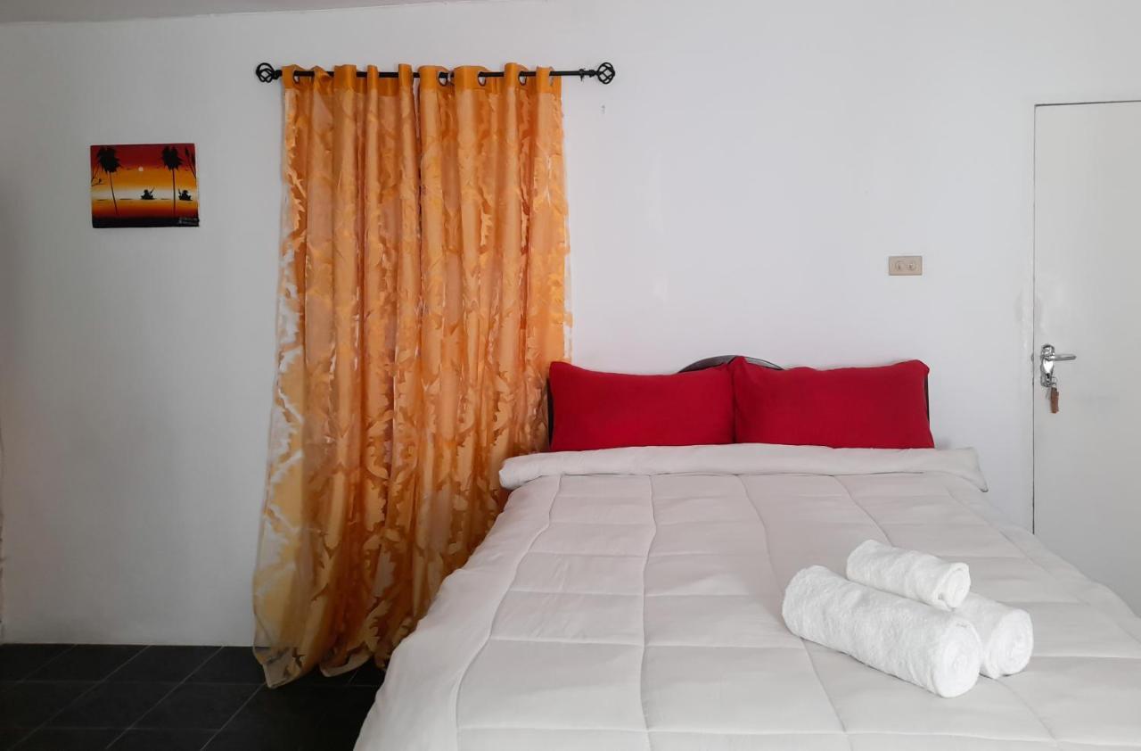 Affordable And Cozy At Content Guest House Ocho Rios Exterior photo